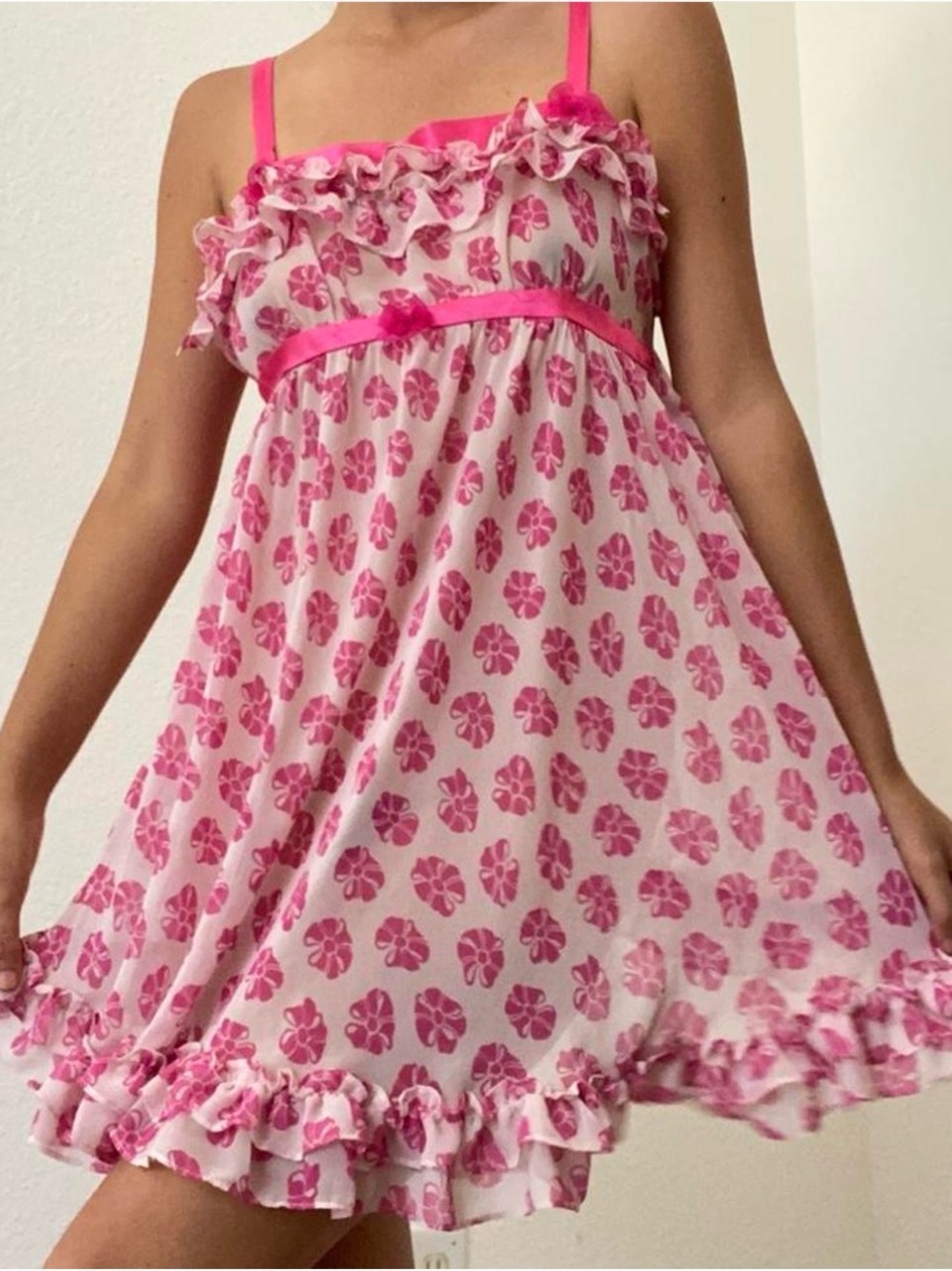 Vintage Betsey Johnson Pink Floral Milkmaid Chemise 90’s